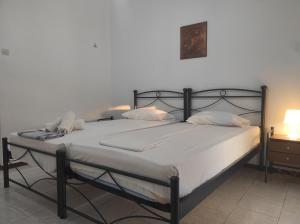 Imagen de la galería de Λεμονιά Ενοικιαζόμενα δωμάτια, en Loutra Edipsou