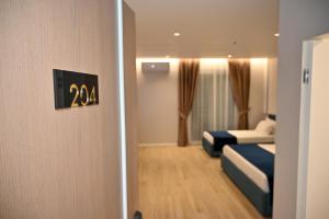 Imagen de la galería de Hotel Vino, en Durrës 34 fotos más