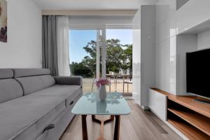 Μια τηλεόραση ή/και κέντρο ψυχαγωγίας στο Brotis - StudioApartment - Makarska Exklusiv