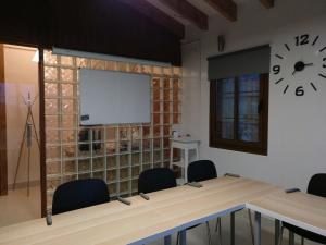 Zona de afaceri și/sau sala de conferințe de la El Pedrueco turismo rural +73 fotografii