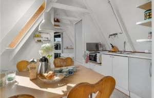 Kjøkken eller kjøkkenkrok på Stunning Home In Allinge