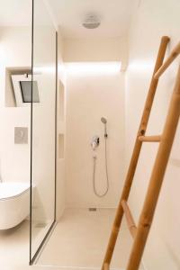 Koupelna v ubytování Underground Luxury Living