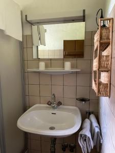 Kúpeľňa v ubytovaní Ferienwohnung Zita Weber + 25 fotografií