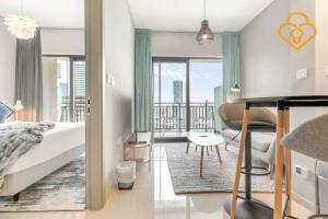 Postel nebo postele na pokoji v ubytování Keysplease New 1 BR Apt Business Bay, Zada Tower