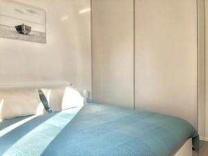 Posteľ alebo postele v izbe v ubytovaní Beautiful view apartment with garage space