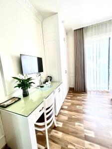 Kuchyň nebo kuchyňský kout v ubytování Lynh's Villa