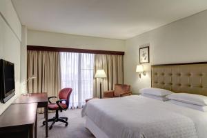 Cama ou camas em um quarto em Sheraton Lima Historic Center