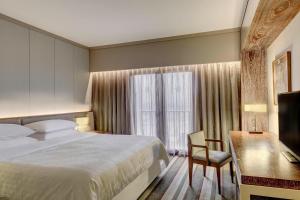 Cama ou camas em um quarto em Sheraton Lima Historic Center