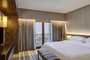 Cama ou camas em um quarto em Sheraton Lima Historic Center
