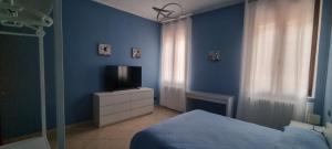 Televisyen dan/atau pusat hiburan di BeatrixHome Oasi verde in città