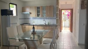Kuchyňa alebo kuchynka v ubytovaní Lovely two bedroom apartment with amazing view