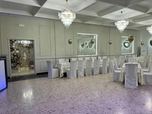 Restoran või mõni muu söögikoht majutusasutuses Anama B&B