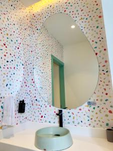 Phòng tắm tại Hotel Nomadic Design