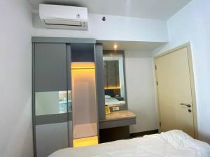 Postel nebo postele na pokoji v ubytování La Casa Familia at Anderson + 15 fotografií