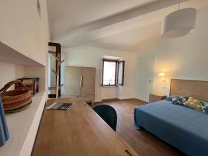 Postel nebo postele na pokoji v ubytování CIVICO 27 rooms + 32 fotografií