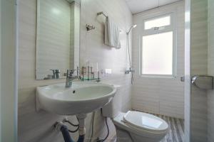 Koupelna v ubytování HOTEL NẮNG CHIỀU ĐÀ LẠT