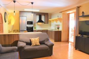 Kuchyň nebo kuchyňský kout v ubytování Ideal Property Mallorca - Can Bielo