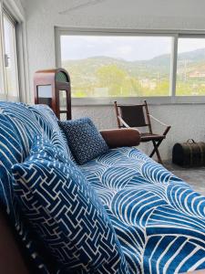 Nespecifikovaný výhled na hory nebo výhled na hory při pohledu z hotelu