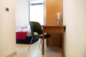 Postel nebo postele na pokoji v ubytování CiaoMi - Hostel & Long Stay - Milano Niguarda & Bicocca