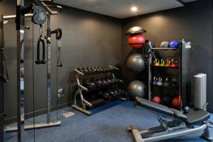 The fitness centre and/or fitness facilities at TownePlace Suites by Marriott Asheville Downtown