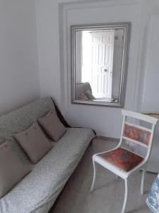 A seating area at Seafront Aegean Νest