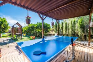 Stolný tenis v ubytovaní Ideal Property Mallorca - Finca Alegre alebo v jeho okolí