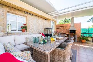 Nápoje v ubytovaní Ideal Property Mallorca - Finca Alegre