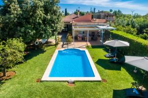 Bazén v ubytovaní Ideal Property Mallorca - Finca Alegre alebo v jeho blízkosti