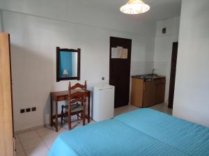 Foto dalla galleria di Dolphin Apartments a Faliraki