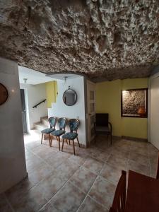 Zona de estar de Casa Cueva EL PORTÓN