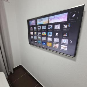 TV a/nebo společenská místnost v ubytování Vergia Apartment 1