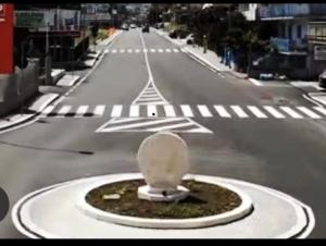 The surrounding neighborhood or a neighborhood close to A villát