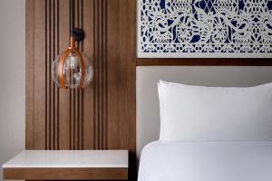 Postel nebo postele na pokoji v ubytování Austin Marriott South