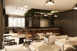 Four Points by Sheraton Budapest Danube酒廊或酒吧区
