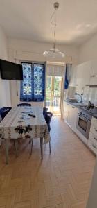 Kuchyň nebo kuchyňský kout v ubytování Lungomare - Casa Vacanze