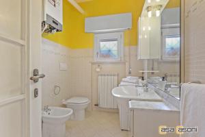 Ένα μπάνιο στο Essenza di Mare - Casa Vacanze