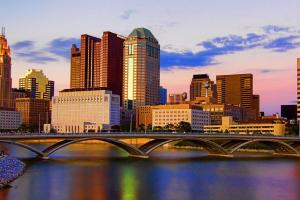 Nespecifikovaný výhled na destinaci Columbus nebo výhled na město při pohledu z apartmánu