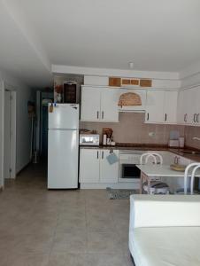 Kuchyňa alebo kuchynka v ubytovaní Buenavista Home Moncofar