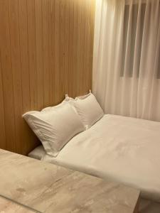 SSH LK Hostelにあるベッド