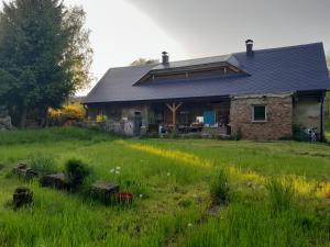 Garður fyrir utan Chaloupka Pod jabloněmi