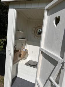 Fotografie z fotogalerie ubytování Glampingtält, privat område, 3 mil utanför Örebro v destinaci Fjugesta