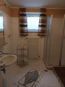 Ванна кімната в Ferienwohnungen im Himmelreich