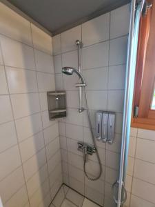 Ένα μπάνιο στο Ktirakia Studios