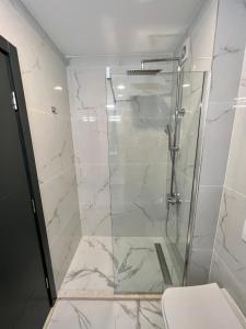 O baie la Sea & Sky Apartments