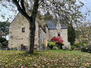 Zahrada ubytování Manoir medieval du XV ieme siècle