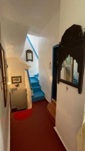 Кровать или кровати в номере HATHOR ,Casa marroquí con dos terrazas en la Medina antigua , ideal parejas!! WIFI!!
