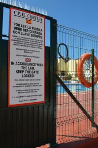 The swimming pool at or close to Dream Holiday Las Americas