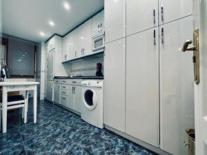 Η κουζίνα ή μικρή κουζίνα στο Luna Llena (Soria) +12 φωτογραφίες