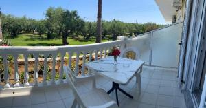 A balcony or terrace at Pelagos Studios
