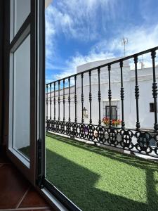 A balcony or terrace at Dúplex Centro Histórico Tarifa